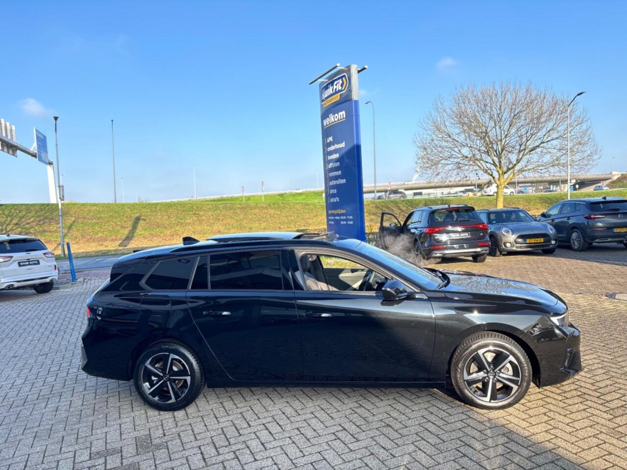 Opel ASTRA 1.2 TURBO GS AUTOMAAT BLACKLINE PANORAMADAK CAMERA360