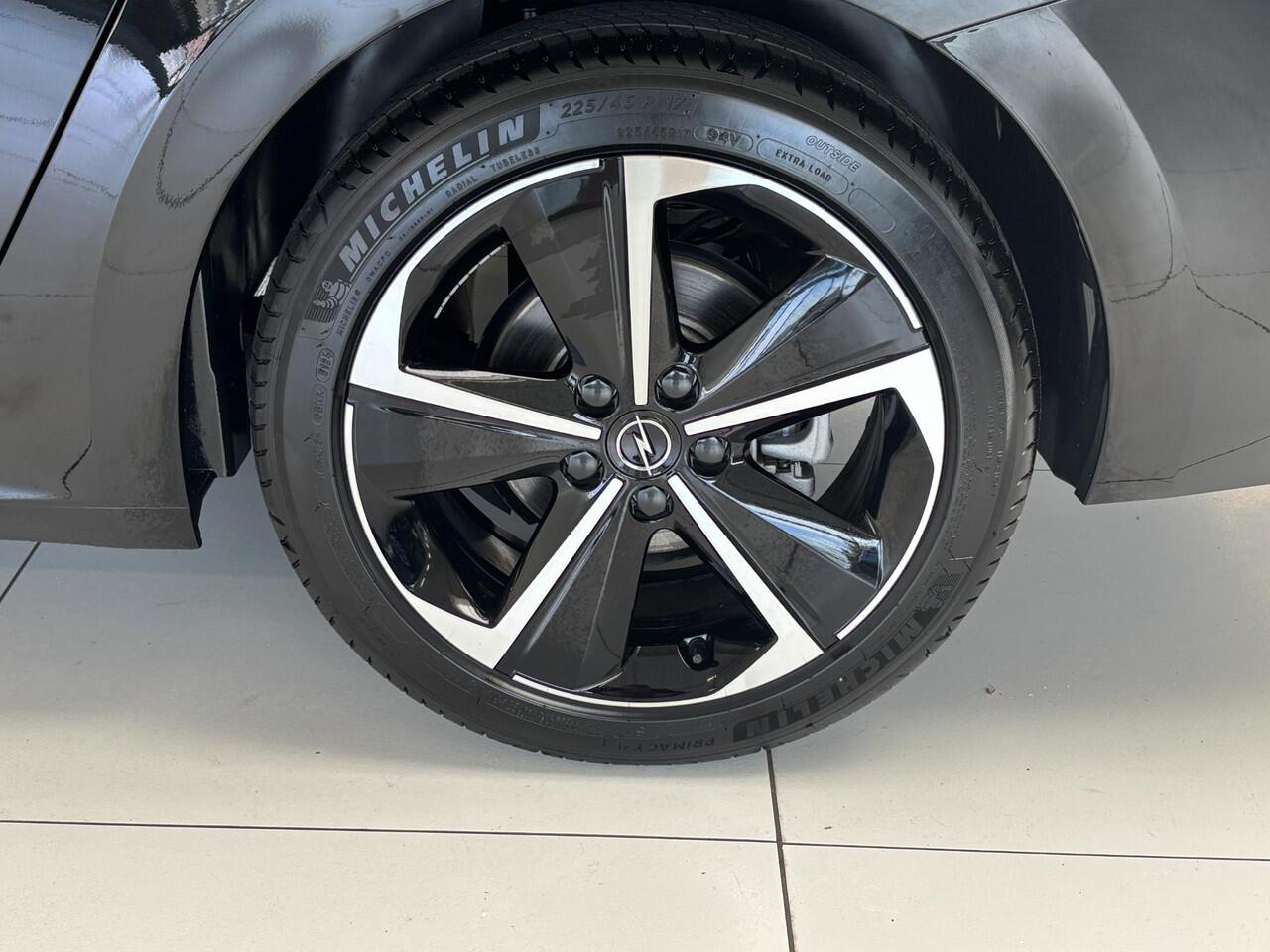 Opel ASTRA Sports Tourer 1.2 Turbo Hybrid Business Edition Automaat | Navigatie | Adaptive cruise control | Android auto / Apple carplay | Stoelverwarming