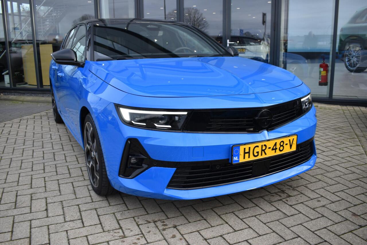 Opel ASTRA Sports Tourer 1.6 Turbo Plug In Hybrid GS LED Matrix / NAVI / Camera v en achter