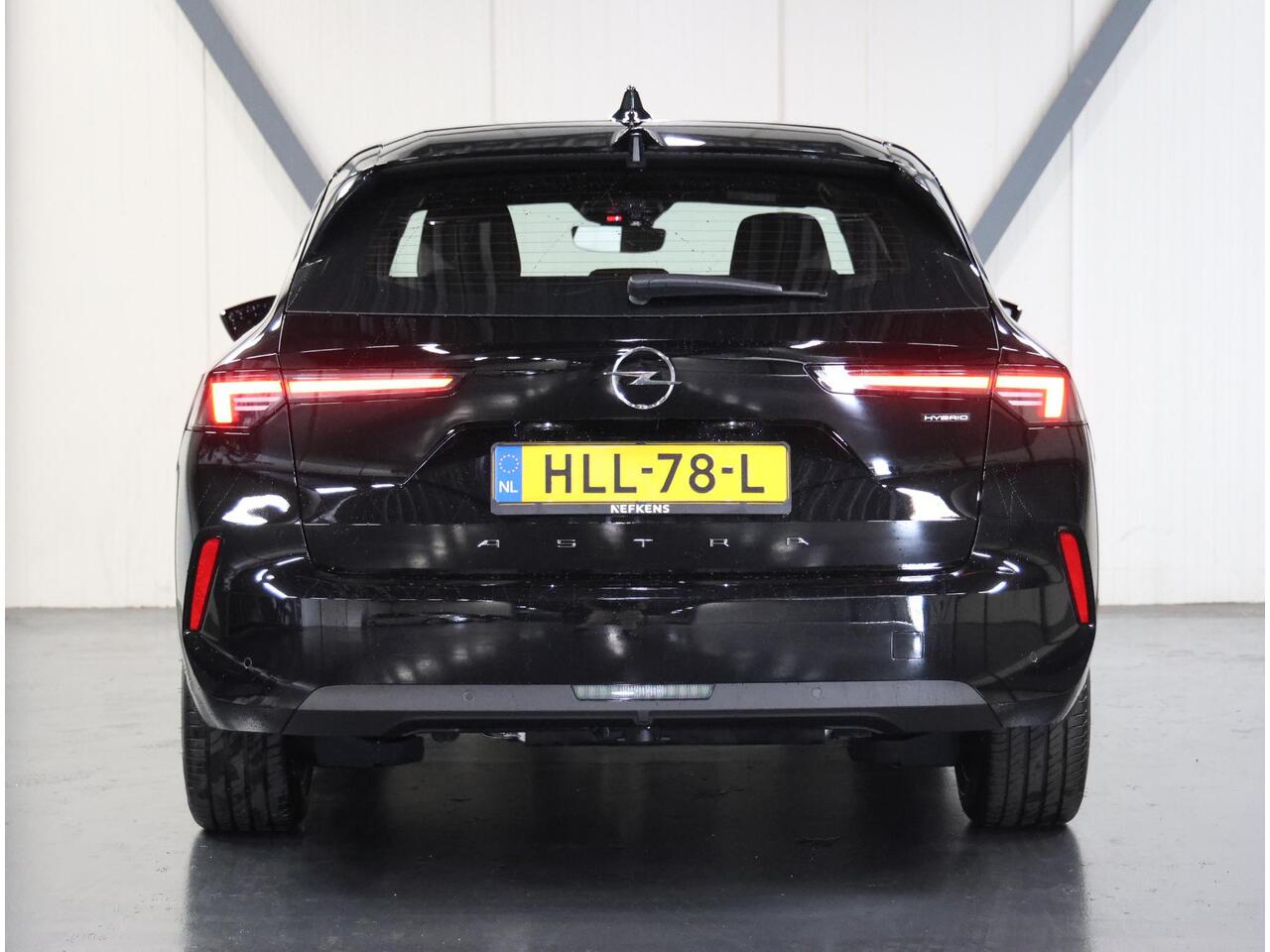 Opel ASTRA Sports Tourer 1.6 Turbo 225PK Plug In Hybrid Edition | AUTOMAAT | AppleCarPlay/AndroidAuto | Trekhaak | AdaptiveCruiseControl | Rondom Parkeersensoren | Isofix |