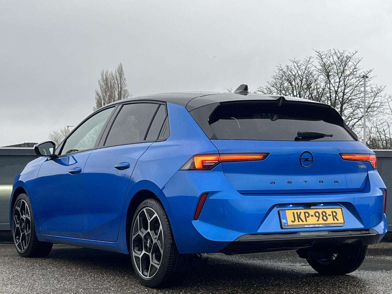 Opel ASTRA Ultimate 1.2 Turbo Hybrid 145pk | PANORAMADAK | NAVIGATIE | AGR-STOELEN |