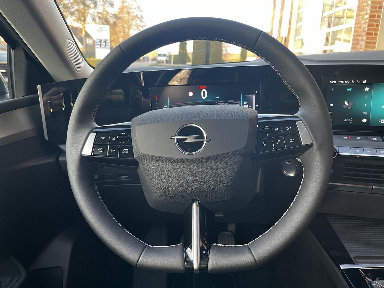 Opel ASTRA ST Business Edition 1.2 Turbo 110pk | STOEL + STUURVERW. | ACHTERUITRIJCAMERA | AGR STOEL |