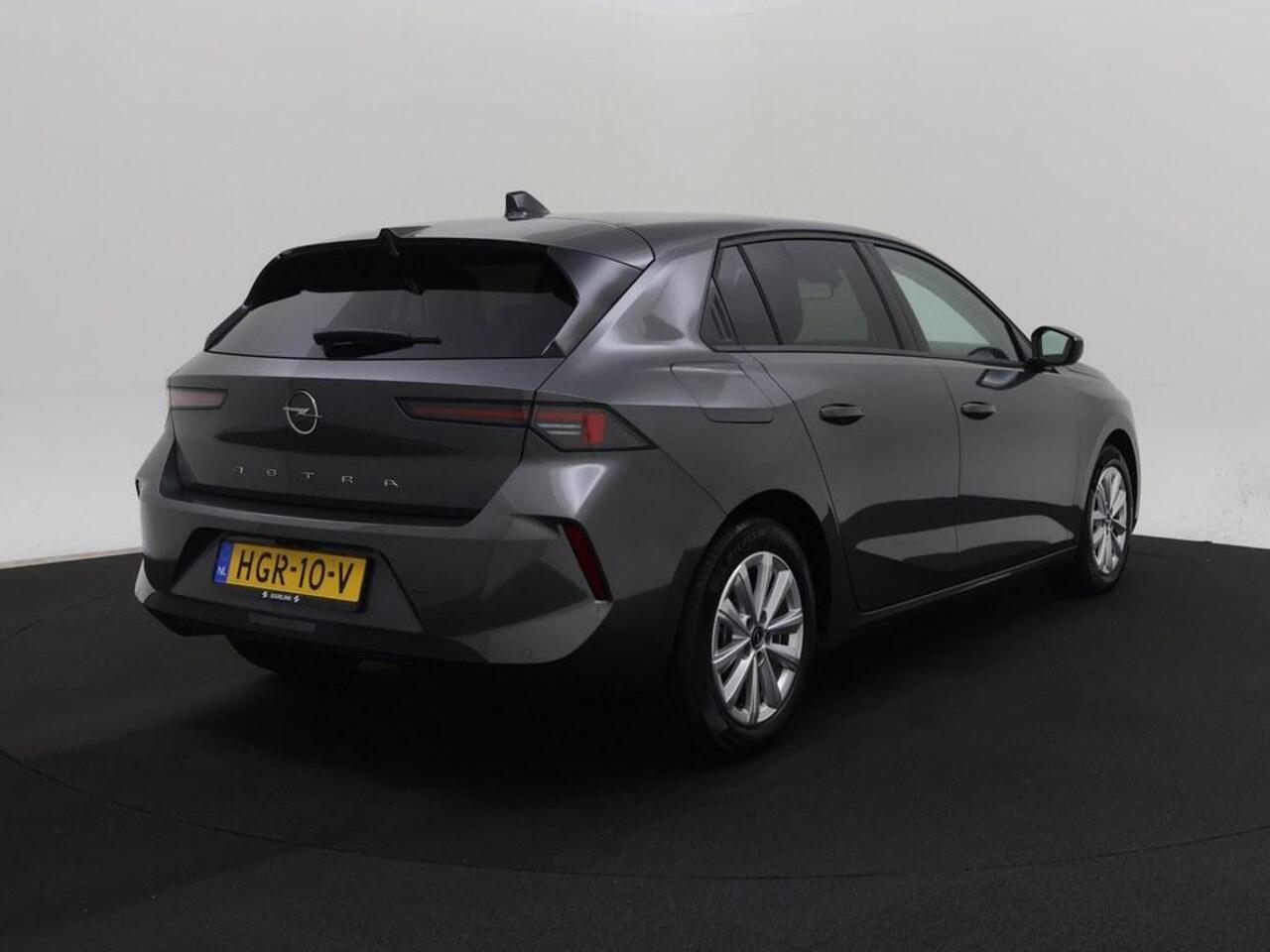 Opel ASTRA 1.2 Turbo Business Ed. Nav/Winterpakket/Agr /Camera/Vc/Ad.Cruise