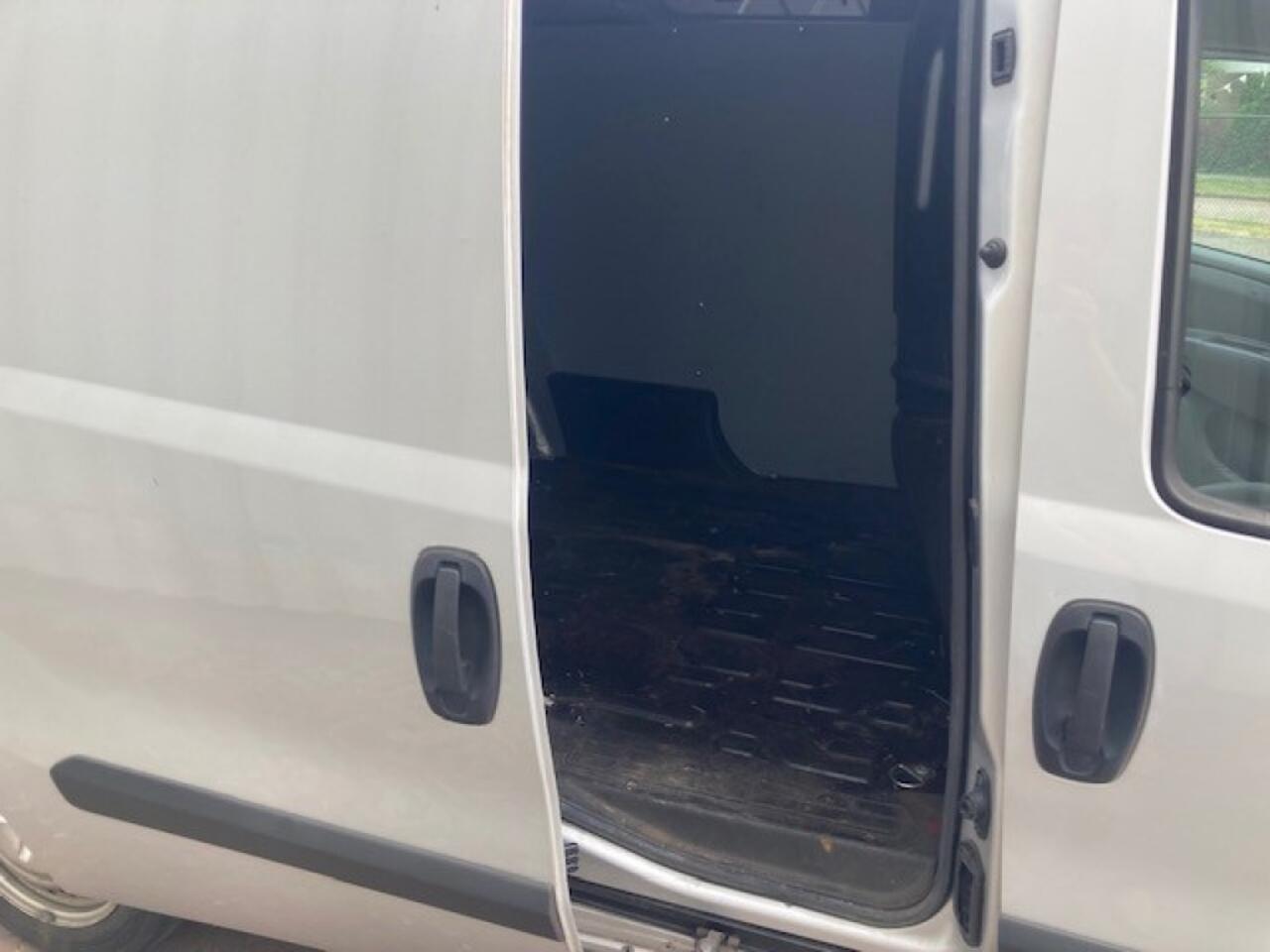 Opel COMBO 1.6 Cdti 105 Pk L2 H1 EURO 6 Airco PDC Sidebars Cruise Control Trekhaak