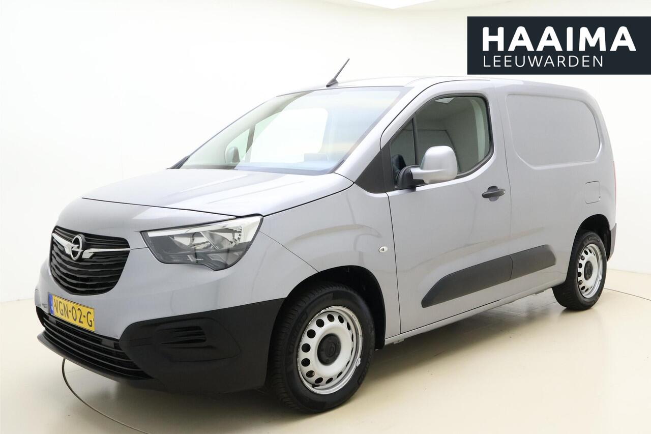 Opel COMBO 1.5D L1H1 Edition 100 PK | Navigatie | Trekhaak | Parkeersensoren | Metaallak | DAB Radio | Cruise control | Zijschuifdeur | Bluetooth | Armsteun