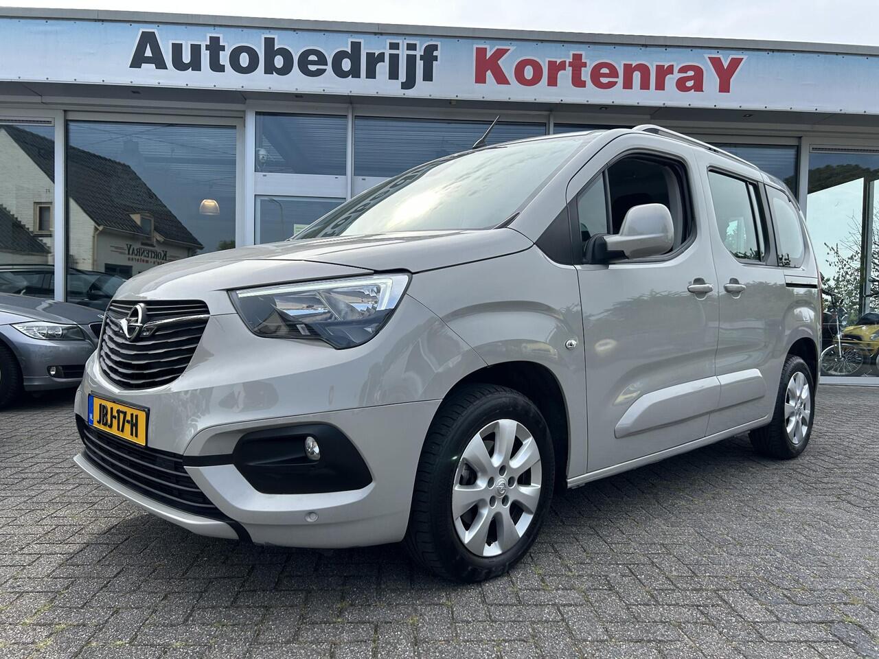 Opel COMBO Life 1.2 Turbo L1H1 Edition 100% dealer onderhouden/navi/airco/pdc/nieuwstaat