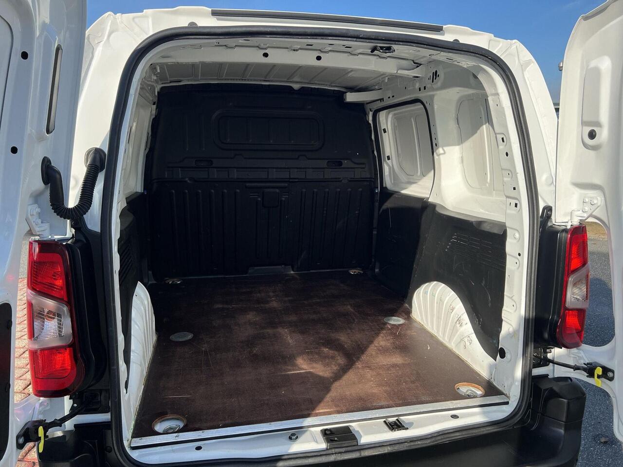Opel COMBO 1.5D L1H1 Edition | Airco | PDC | DAB |