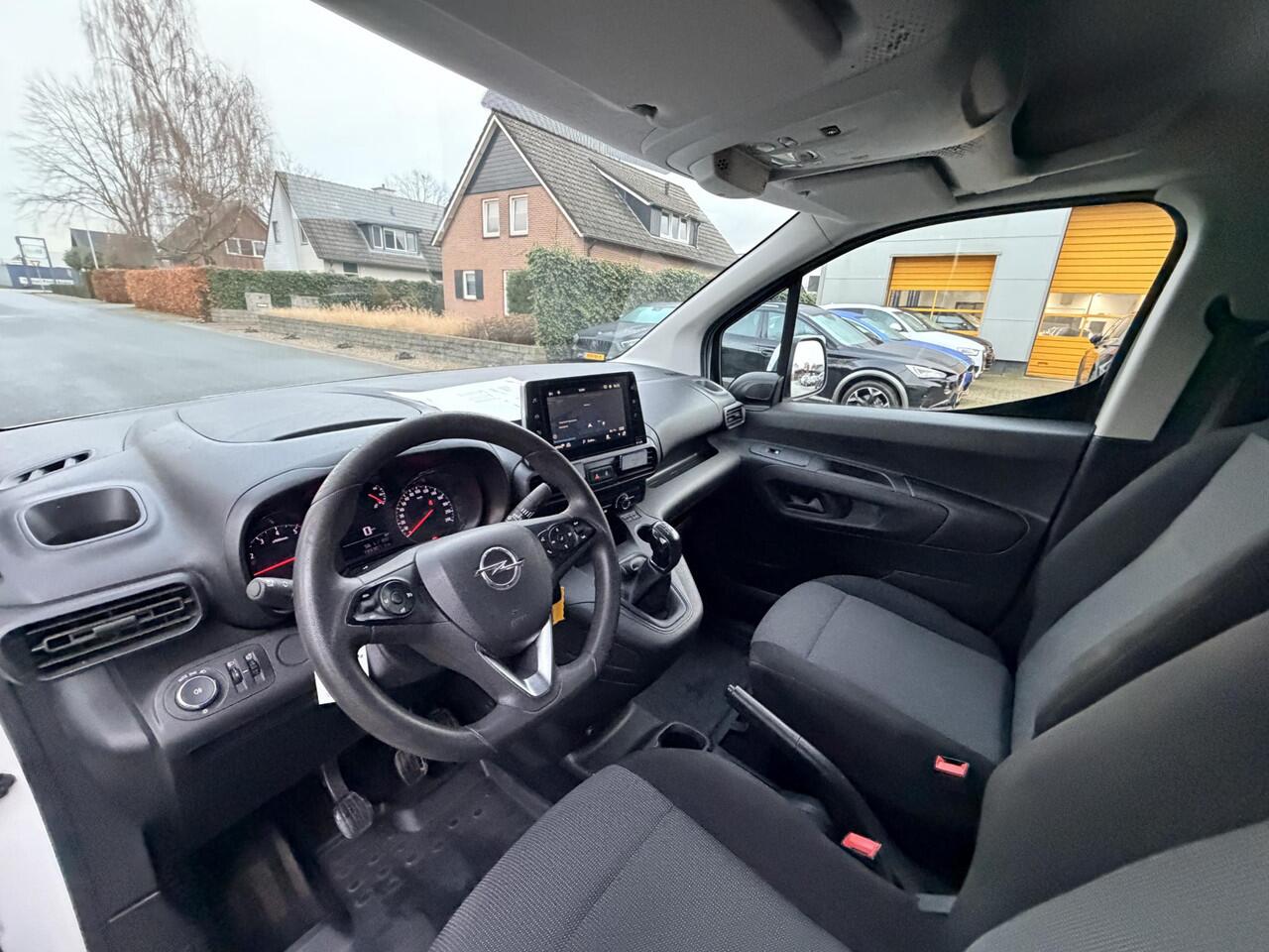 Opel COMBO 1.5D 100PK L1H1 NavioAircooCruise