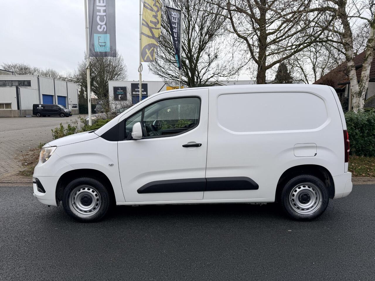 Opel COMBO 1.5D 100PK L1H1 NavioAircooCruise