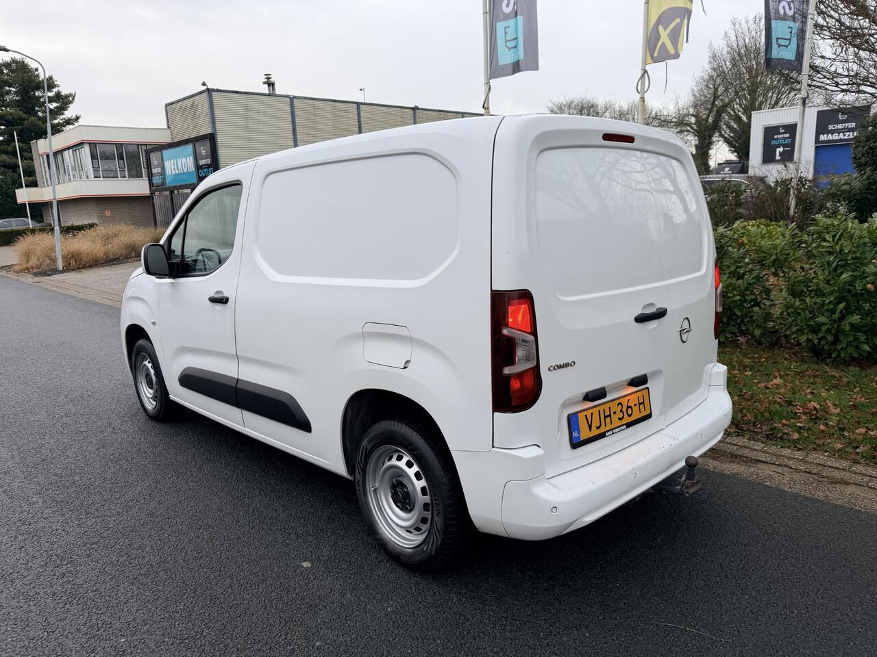 Opel COMBO 1.5D 100PK L1H1 NavioAircooCruise