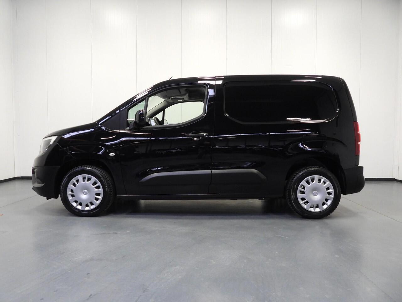 Opel COMBO 1.2 Turbo L1H1 Edition NAVI-APP/AIRCO/CRUISE/PDC/SCHUIFDEUR!