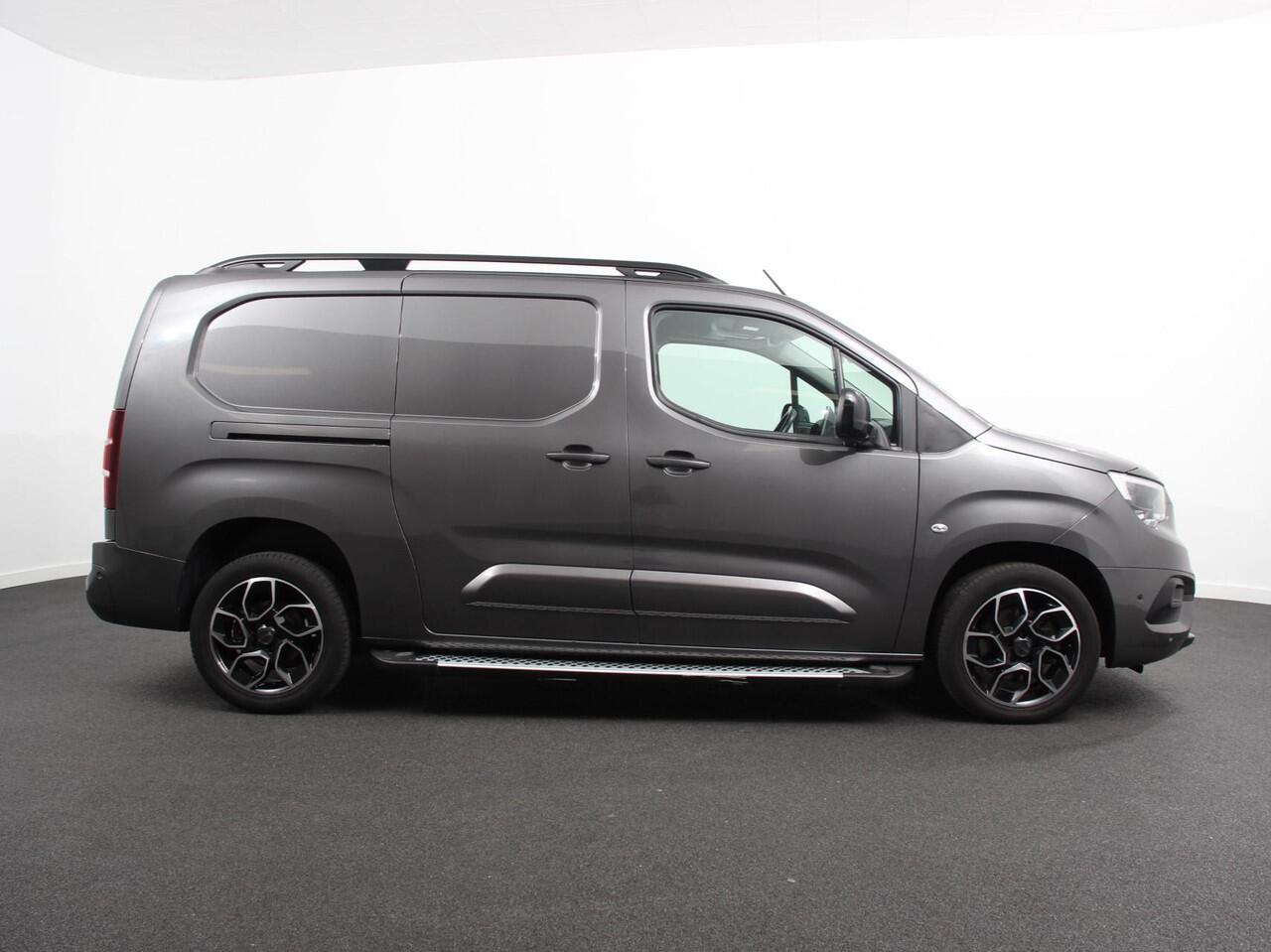 Opel COMBO 1.5D 130 pk L2H1 Edition 2-zits Aut. Airco|Bluetooth|Navi|Camera|PDC|
