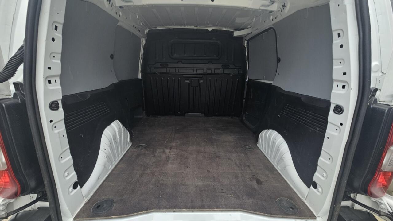 Opel COMBO 1.5D L1H1 Edition NLauto | Dealeronderhouden