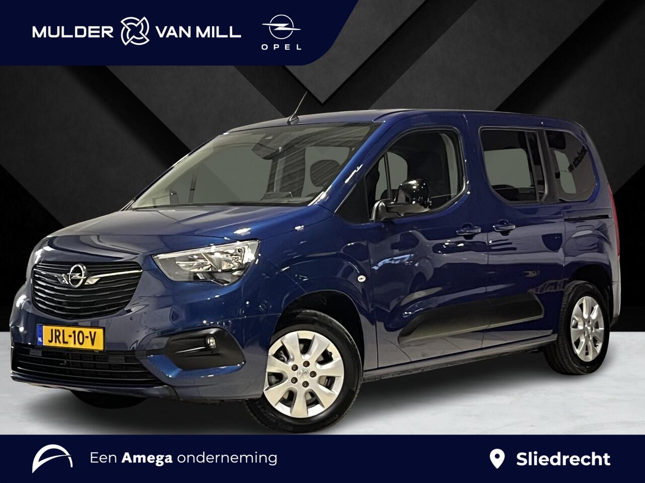 Opel COMBO Combo-e Life MPV Ultimate EV 50kWh 136pk | 180° CAMERA + SENSOREN | VERHOOGDE INSTAP | APPLE CARPLAY / ANDROID AUTO | ISOFIX | REGENSENSOR |