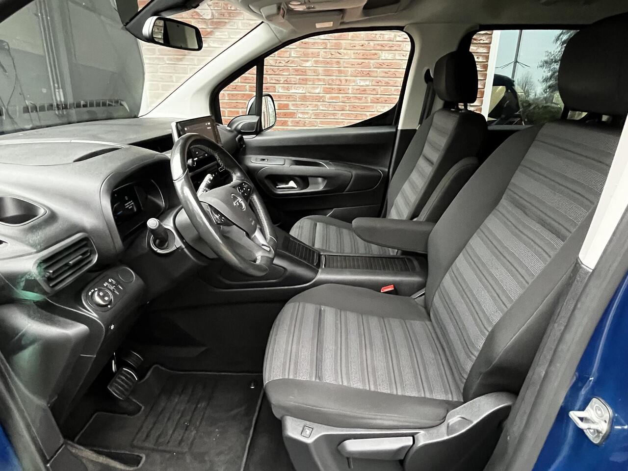 Opel COMBO Combo-e Life MPV Ultimate EV 50kWh 136pk | 180° CAMERA + SENSOREN | VERHOOGDE INSTAP | APPLE CARPLAY / ANDROID AUTO | ISOFIX | REGENSENSOR |