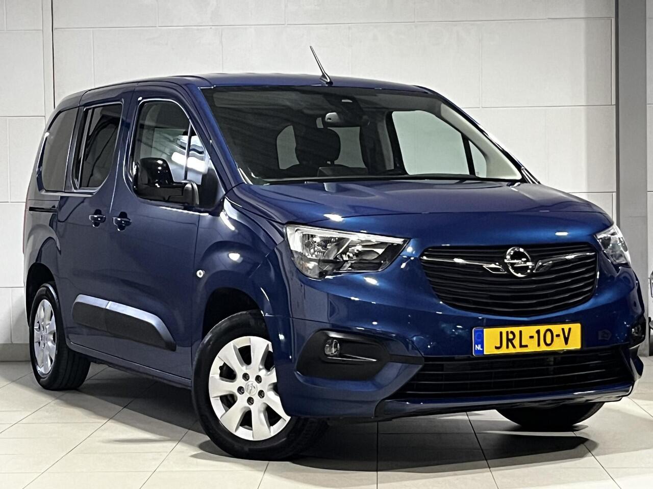 Opel COMBO Combo-e Life MPV Ultimate EV 50kWh 136pk | 180° CAMERA + SENSOREN | VERHOOGDE INSTAP | APPLE CARPLAY / ANDROID AUTO | ISOFIX | REGENSENSOR |