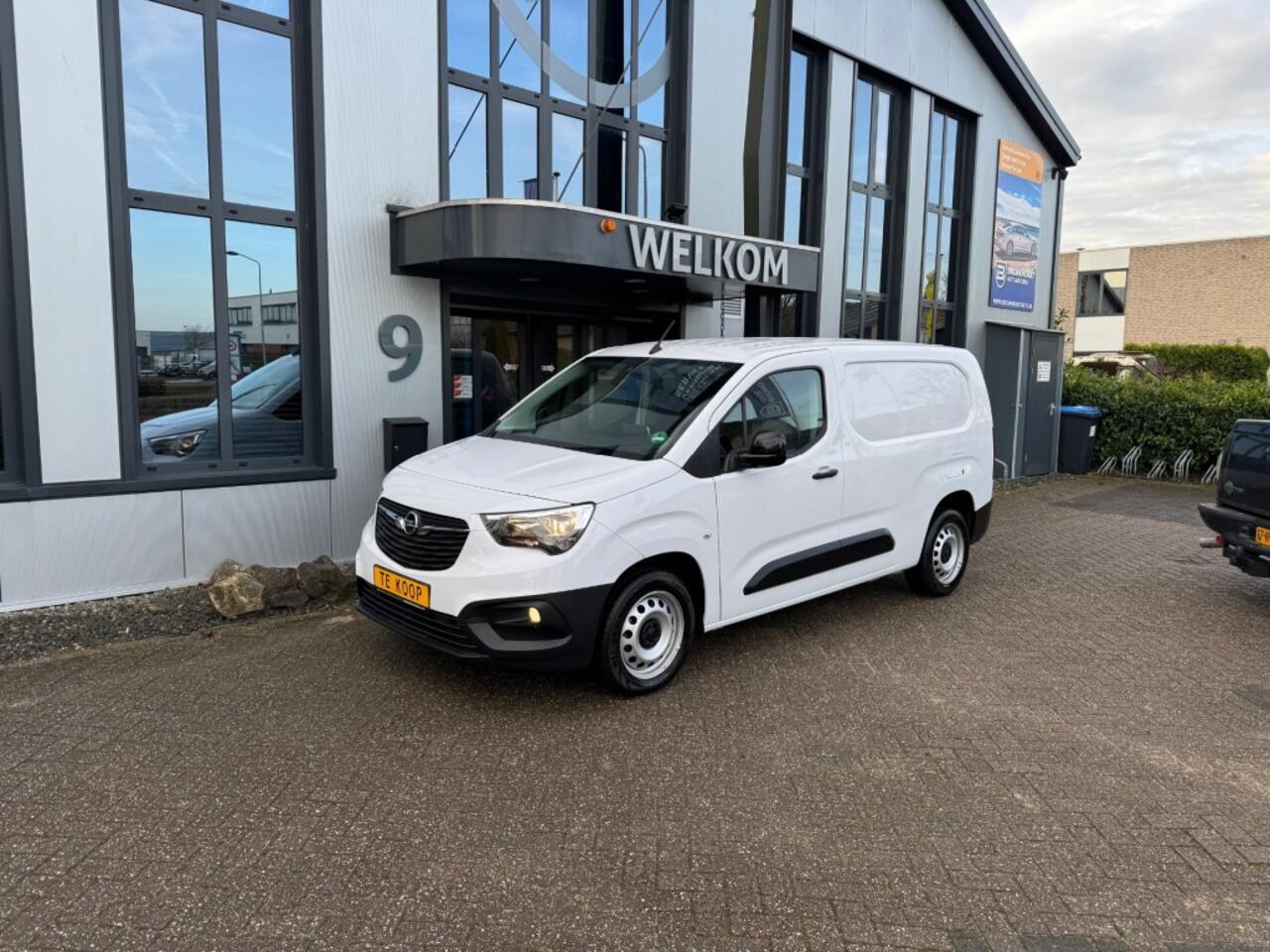 Opel COMBO 1.5D 102PK L2 Land Navi, Airco, Cruisecntrl, Schuifdeur, PDC,