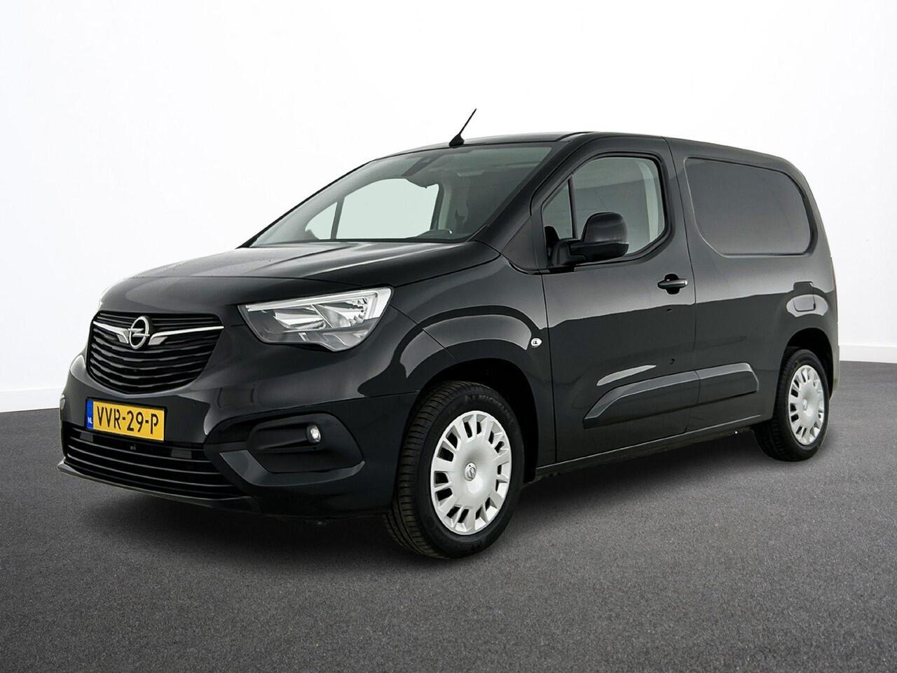 Opel COMBO 1.5D L1H1 130pk Automaat Edition Airco Navigatie Apple Carplay/ Android Auto Trekhaak Betimmerd Cruise Control