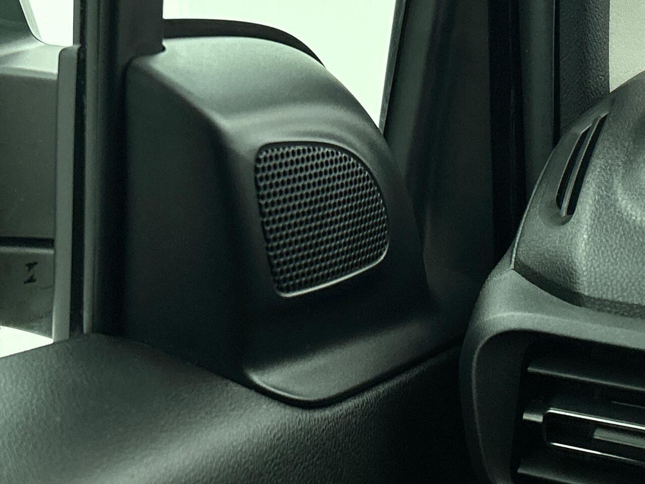 Opel COMBO 1.5D L1H1 130pk Automaat Edition Airco Navigatie Apple Carplay/ Android Auto Trekhaak Betimmerd Cruise Control