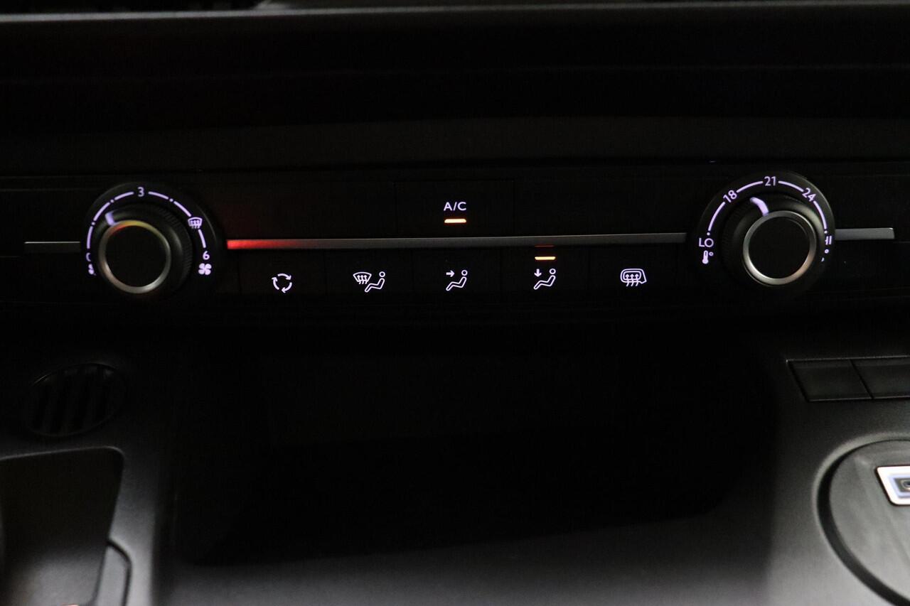 Opel COMBO 1.5 BlueHDi 100 S&S L1 | NIEUW | Apple Carplay | Achteruitrijcamera | Houten laadruimte afwerking | Android Auto | Trekhaak |