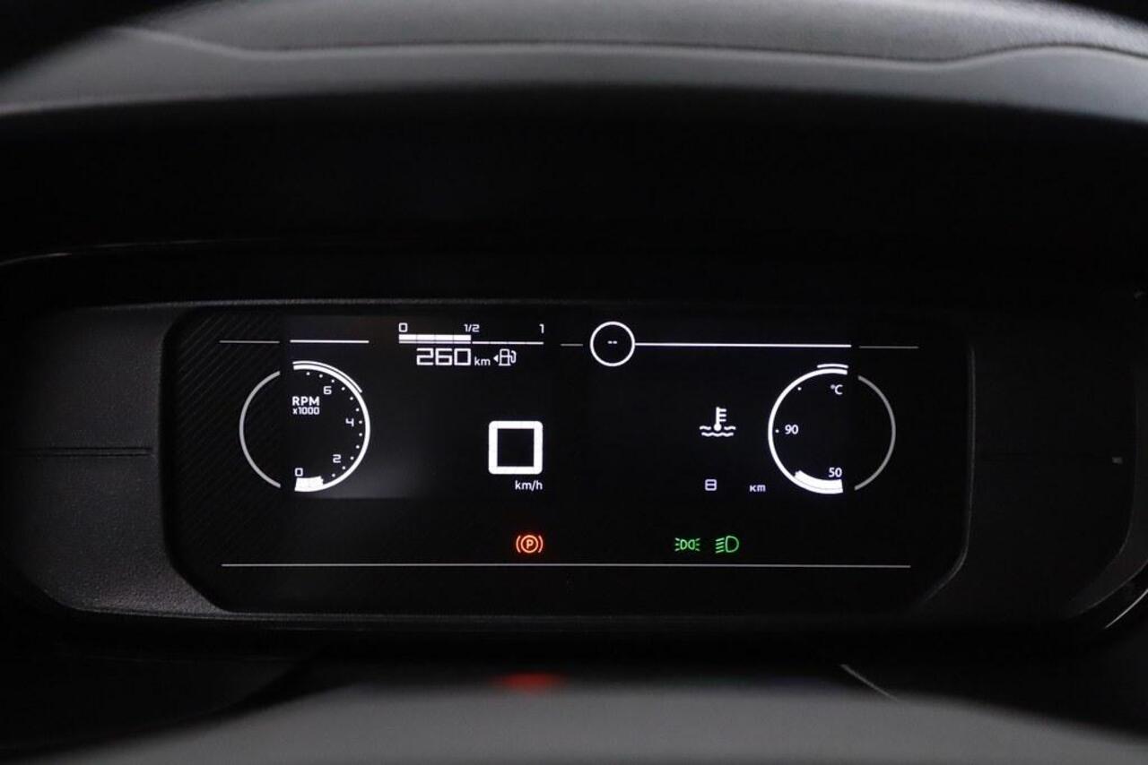 Opel COMBO 1.5D 102pk L2 BPM VRIJ! Carplay/Airco/Camera /Vloer en wandbetimmering/Trekhaak