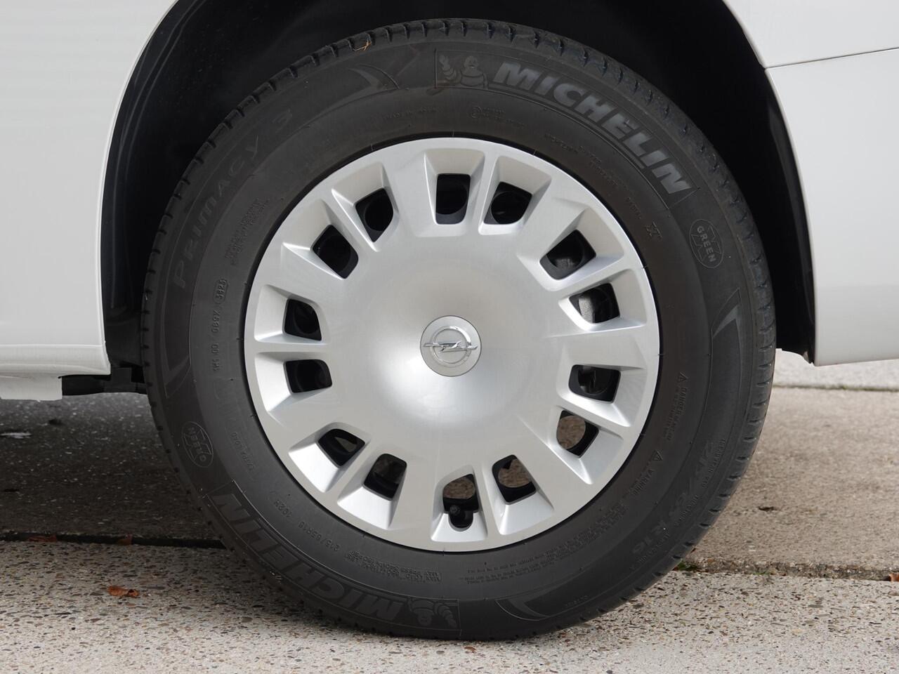 Opel COMBO Electric L1 50kWh | navi incl. Apple Carplay | laadruimtebetimmering | Exterieur pakket | Safety pakket | Climate Control | rijklaarprijs