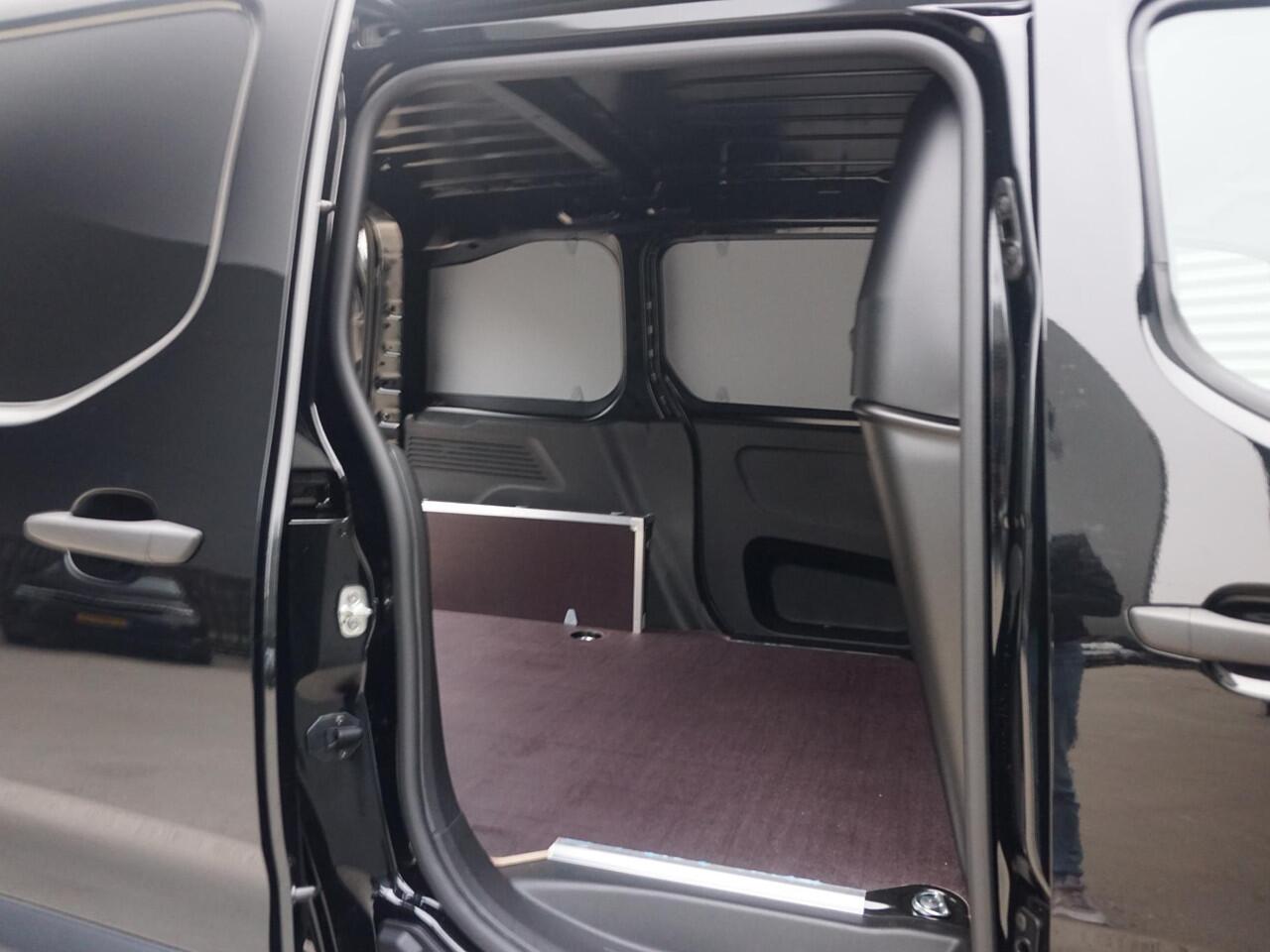 Opel COMBO Electric L1 50kWh | tot 8 jaar garantie | warmtepomp | camera | Apple Carplay | betimmering | Comfort stoel | rijklaarprijs