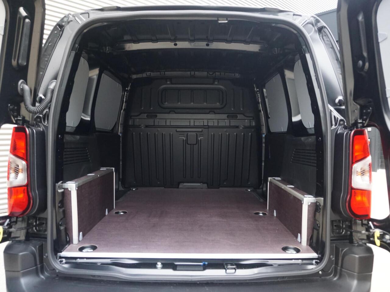 Opel COMBO Electric L1 50kWh | tot 8 jaar garantie | warmtepomp | camera | Apple Carplay | betimmering | Comfort stoel | rijklaarprijs