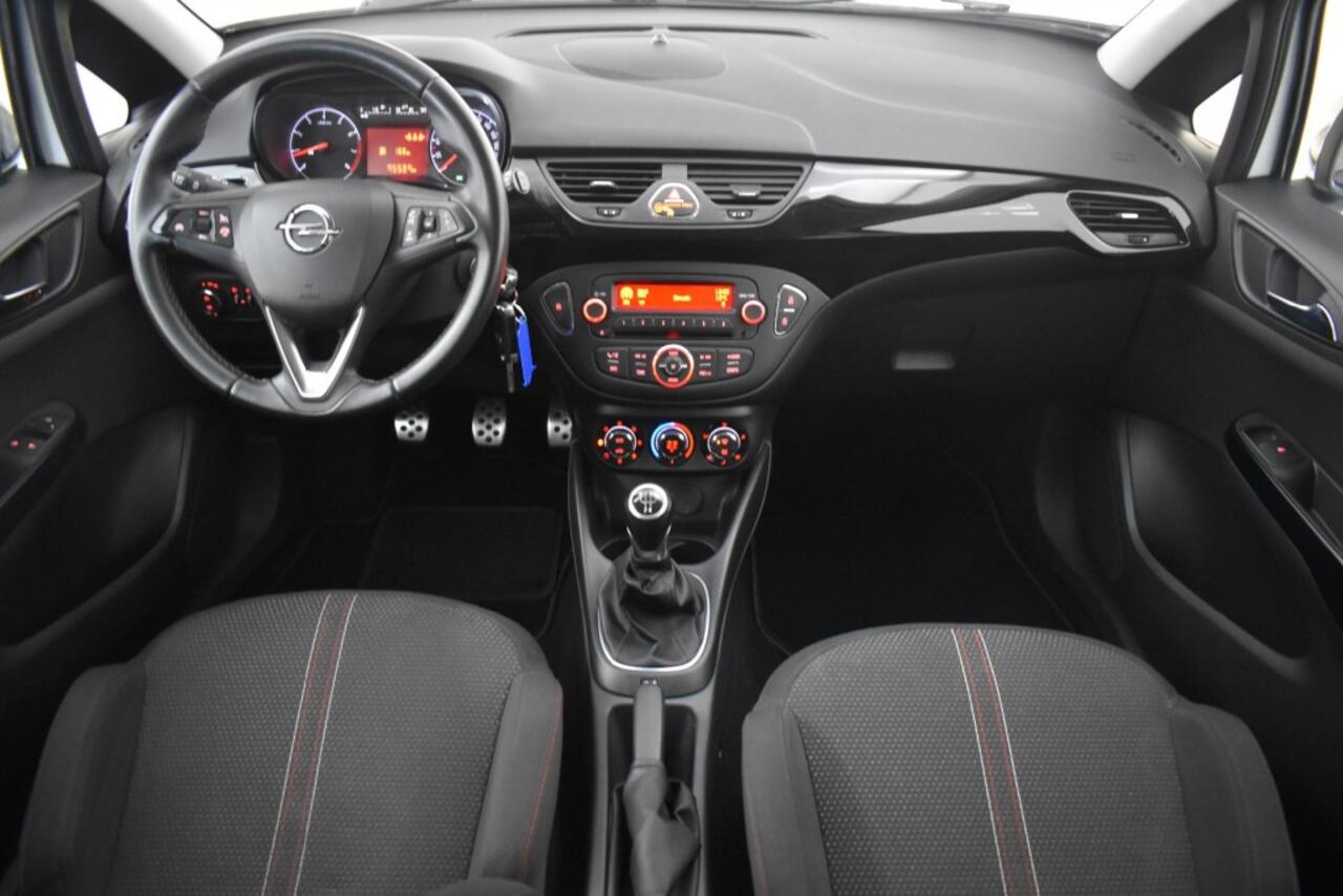 Opel CORSA 1.2-16V Color Edition