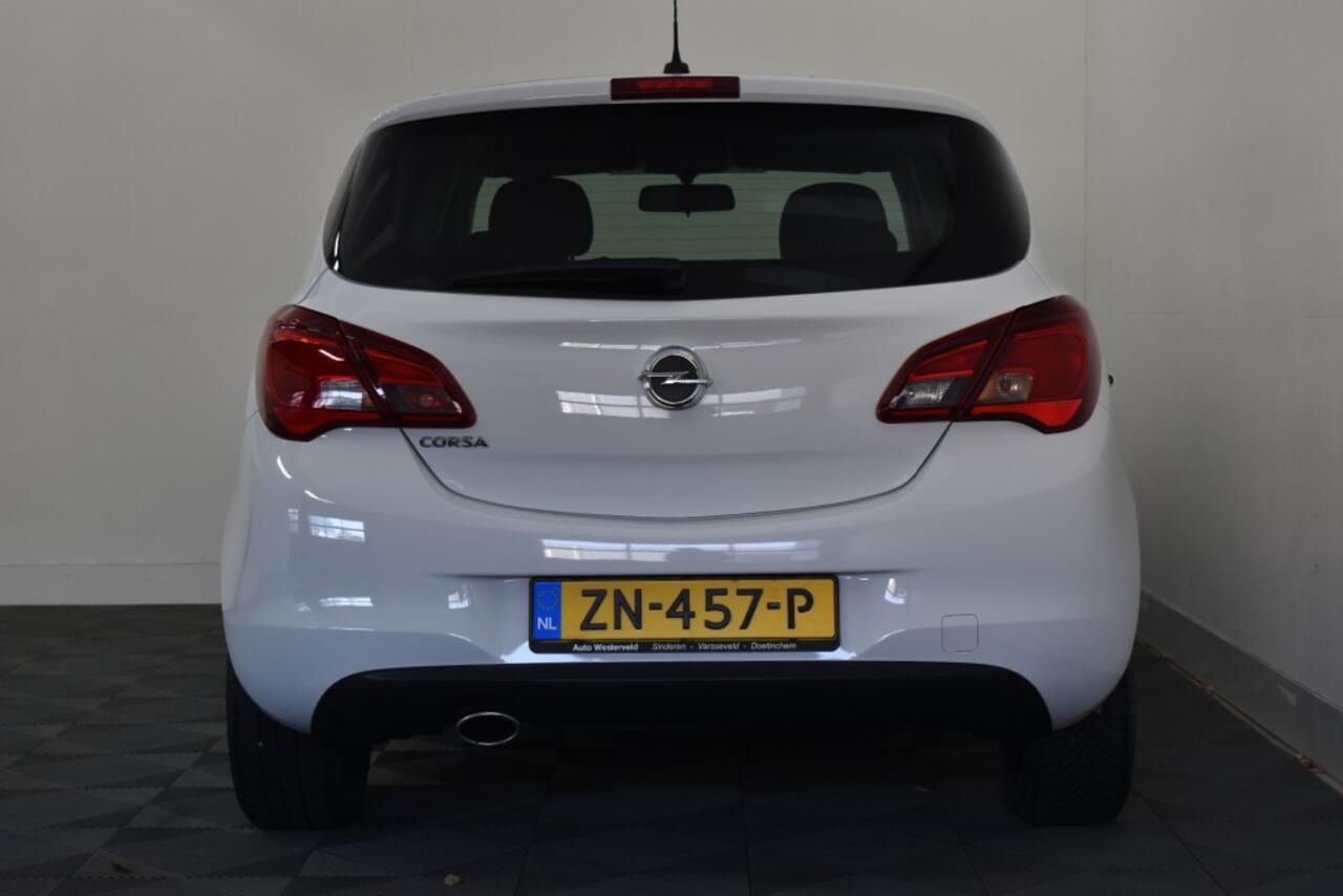 Opel CORSA 1.2-16V Color Edition