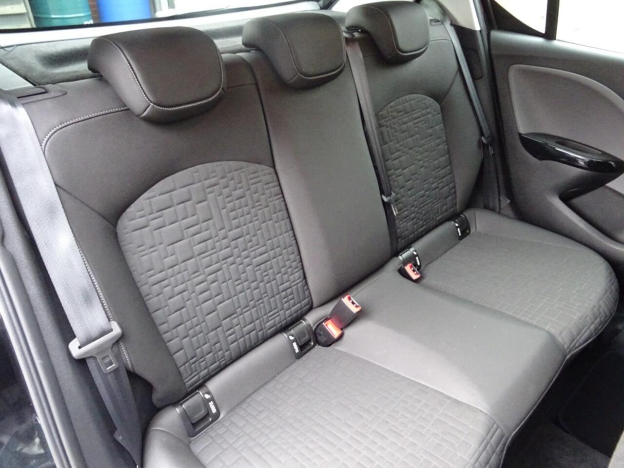 Opel CORSA 1.0 TURBO INNOV. CAMERA PDC NAVIGATIE BLUETOOTH