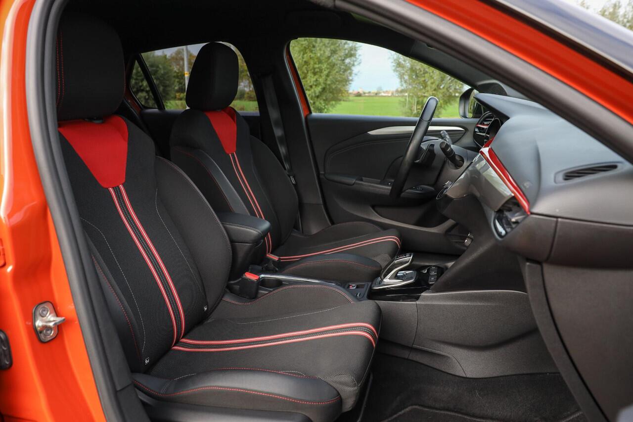 Opel CORSA 1.2 Turbo Aut8 130 PK GS Line ? LED ? Keyless ? Camera