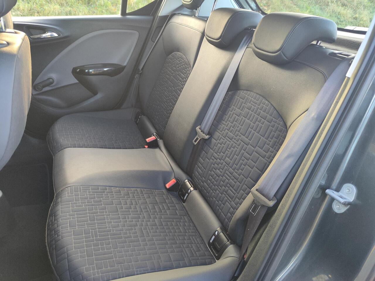 Opel CORSA 1.4 Online Edition Automaat | CLIMA | CRUISE | NAVI | SENSOREN | TREKHAAK |