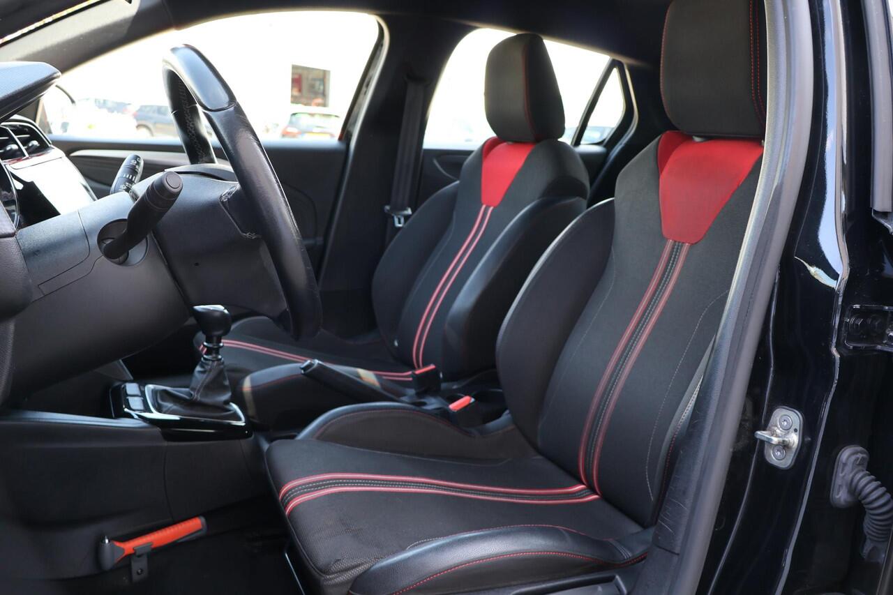 Opel CORSA 1.2 GS Line Carplay | Navi | Full Led | Bots Systeem | Lane Assist | NL-Auto | Volledig Onderh.