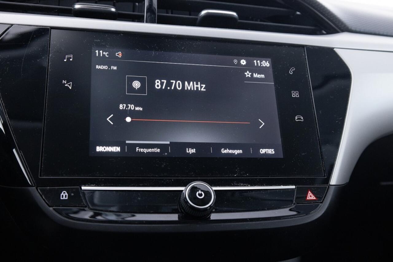 Opel CORSA 1.2T 100PK Edition 5-drs | AIRCO | Trekhaak ? 1e Eigenaar