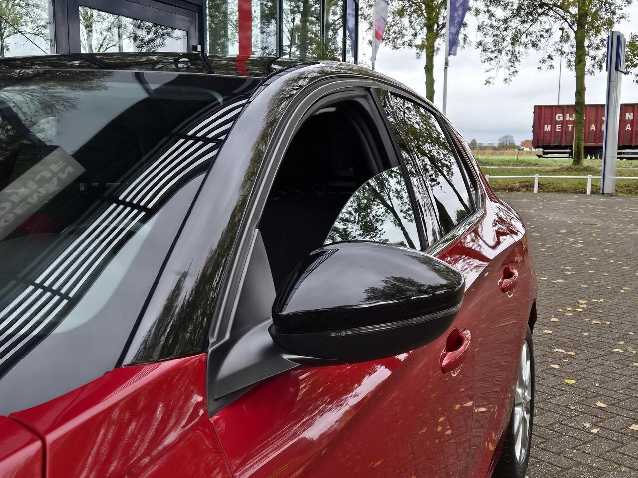 Opel CORSA 1.2 Elegance | PDC voor + achter + Camera | Apple Carplay | Airconditioning | LM Velgen | Navi via telefoon