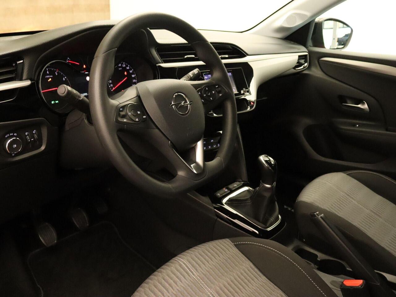 Opel CORSA 1.2 Edition - ORIGINEEL NEDERLANDSE AUTO - CRUISE CONTROL - PARKEERSENSOREN ACHTER - RIJSTROOKSENSOR - AIRCO - BLUETOOTH TELEFOONVOORBEREIDING