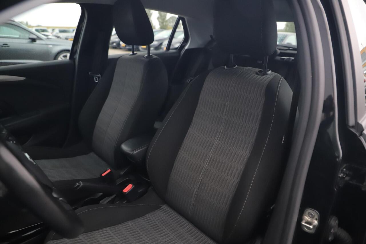 Opel CORSA 1.2 Edition 102PK Navigatie Carplay Android Airco Cruise Bluetooth Elektrische Ramen