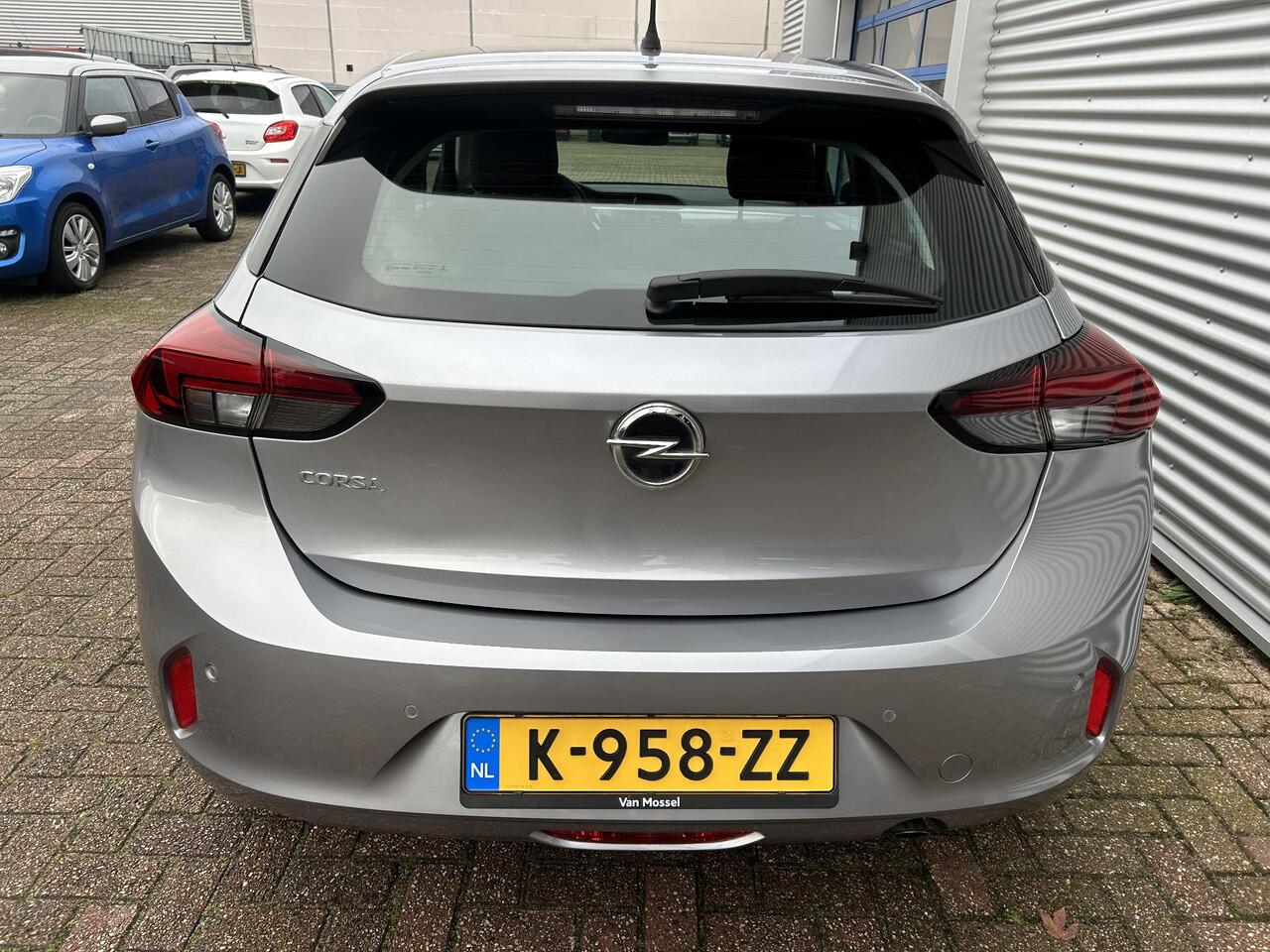 Opel CORSA 1.2 Edition
