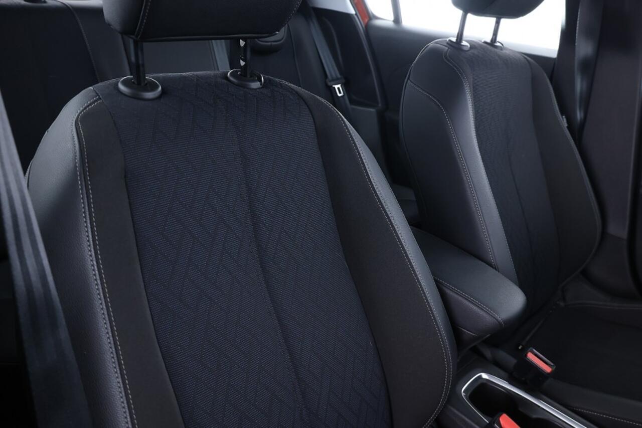 Opel CORSA 1.2 Elegance 5-drs Automaat ? 1e Eigenaar