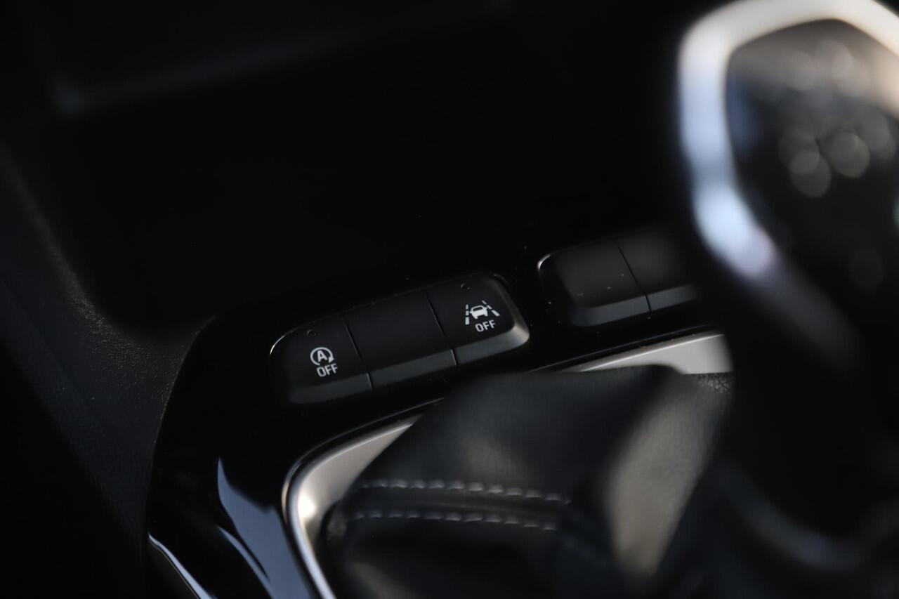 Opel CORSA 1.2 Edition NIEUWE DB RIEM! Radio Bluetooth Airco Cruise Control Rijstrooksensor Peperoncino Red Metallic!