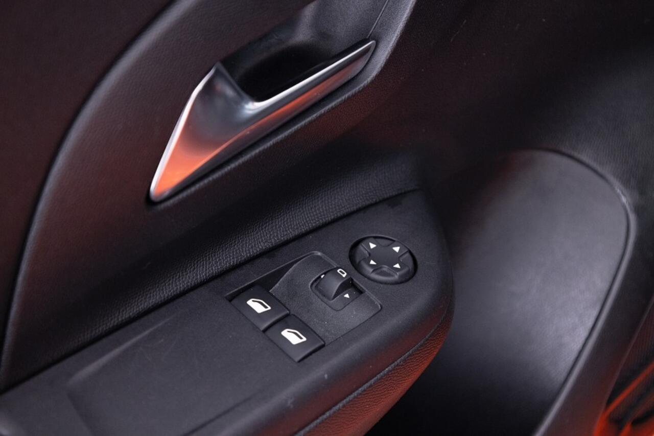 Opel CORSA 1.2 Edition 5-drs | AIRCO | PDC