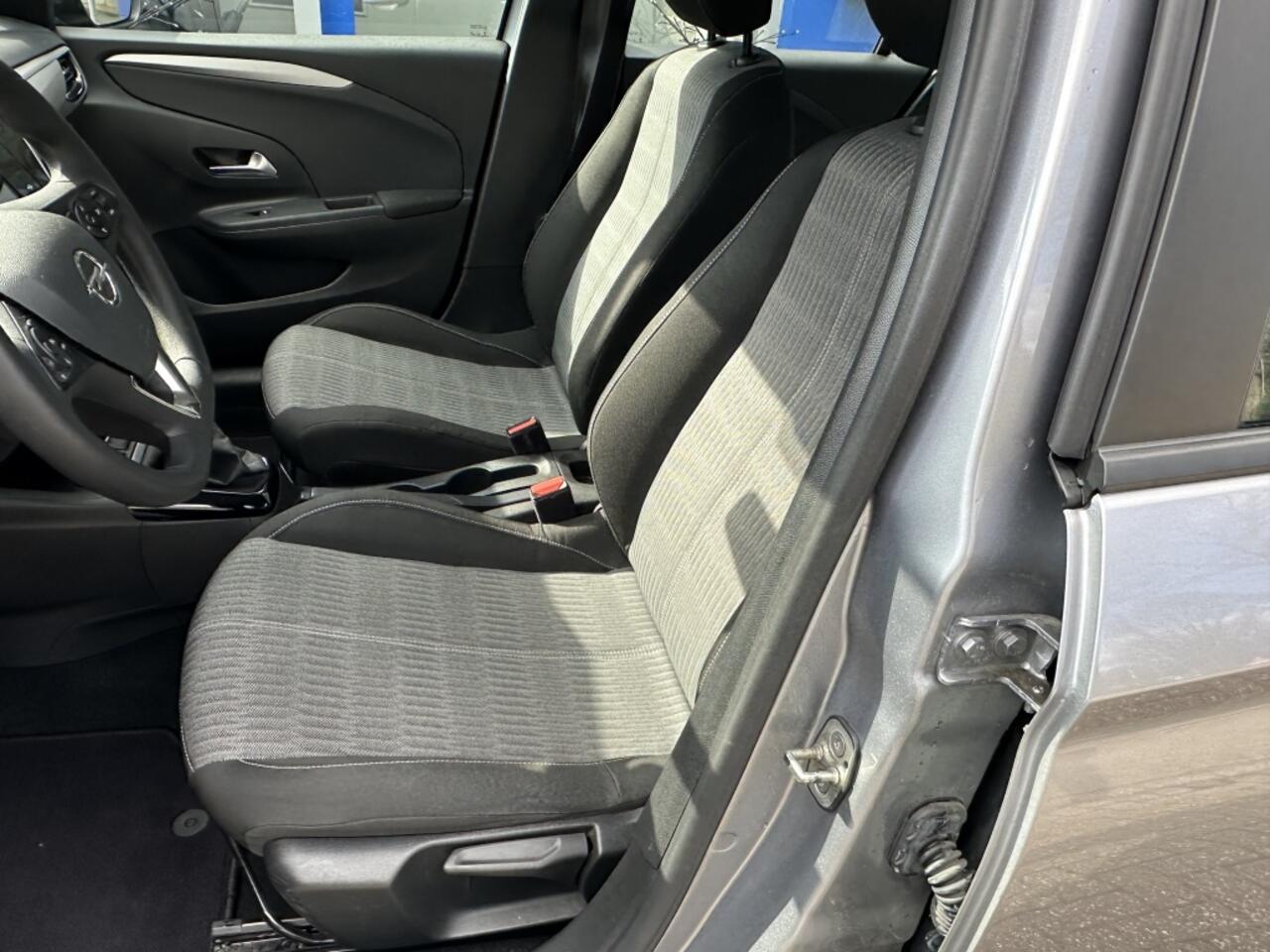 Opel CORSA 1.2 Edition