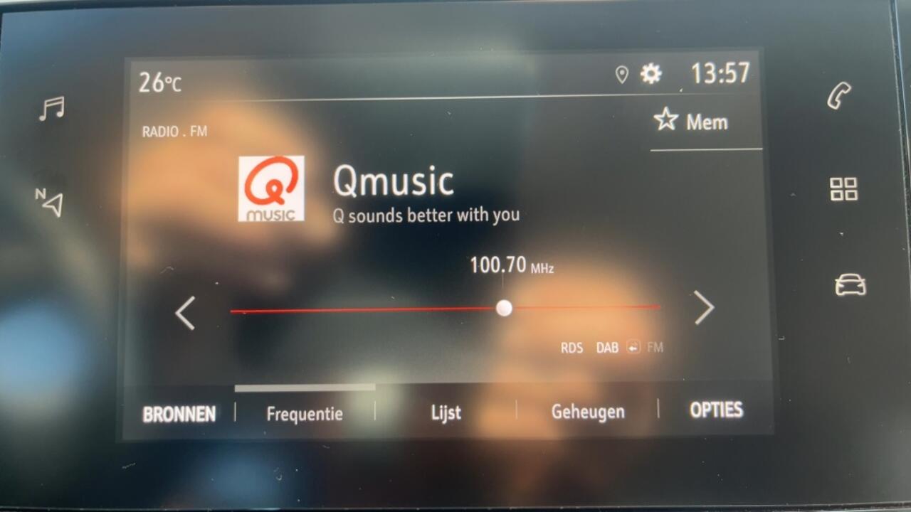 Opel CORSA Automaat 1.2 Elegance Cruise,Stoelverwarming