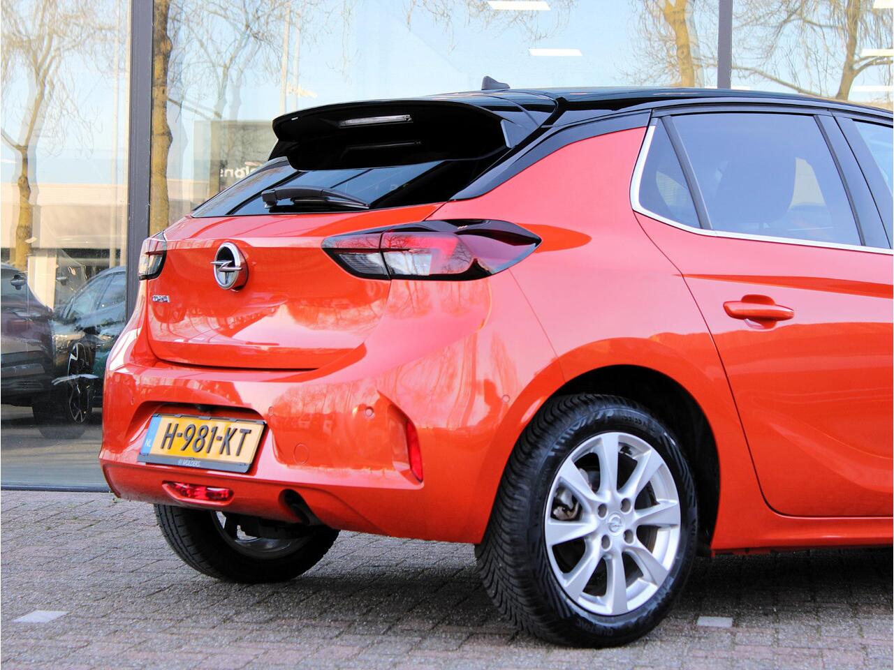 Opel CORSA 1.2 Elegance | Navi / Camera / Airco