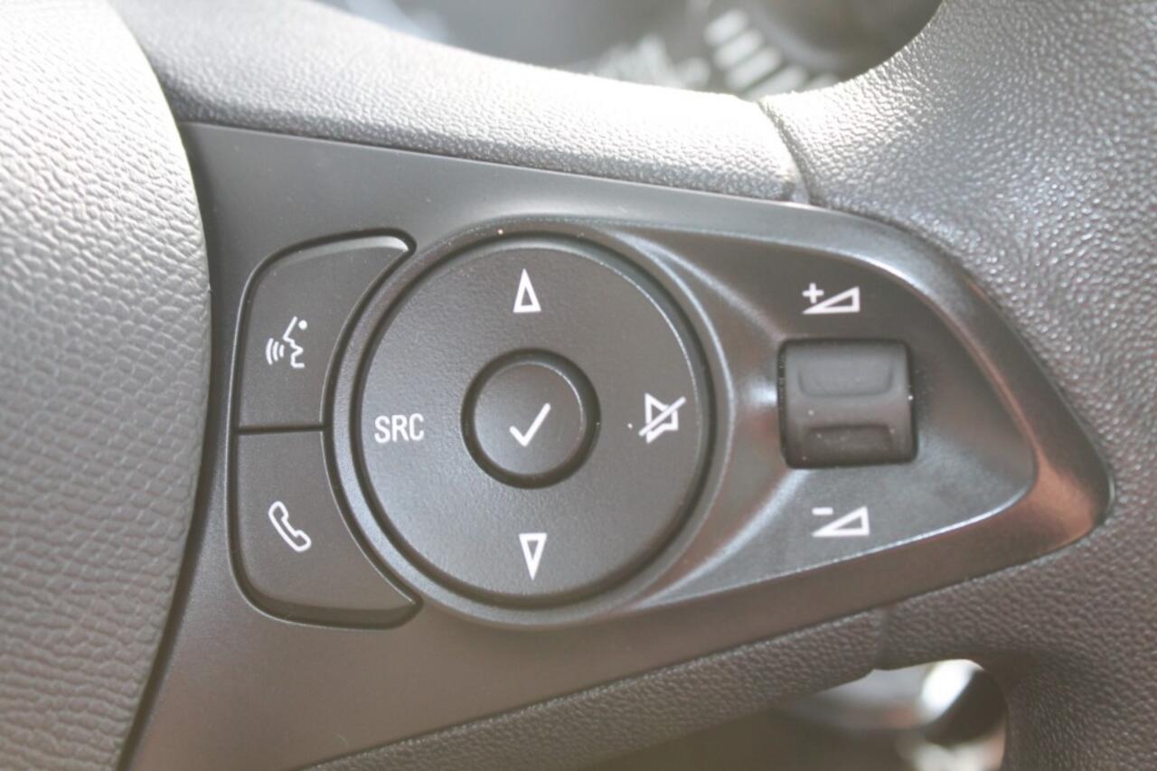 Opel CORSA 1.2 EDITION AIRCO CRUISE