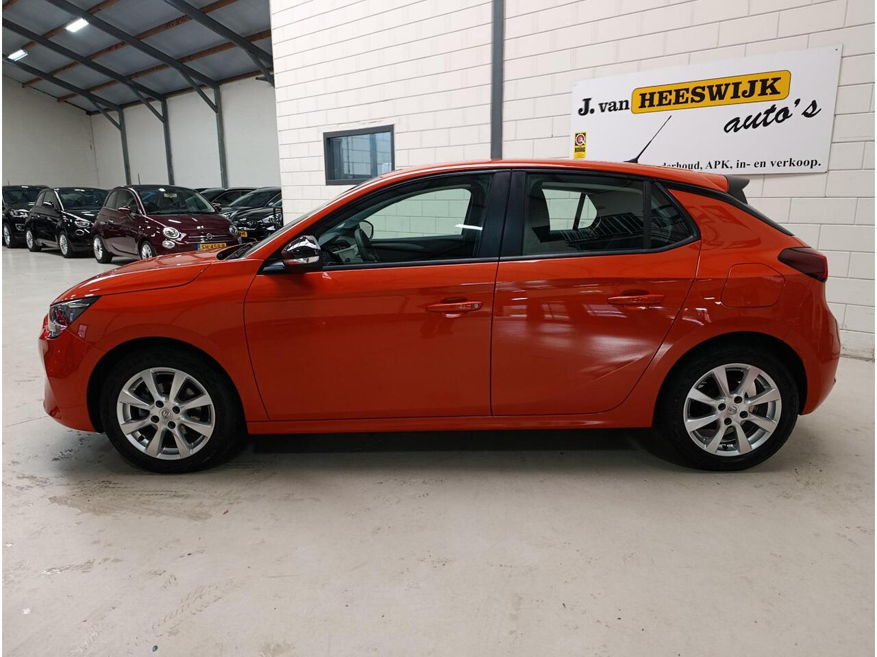 Opel CORSA 1.2 Edition Lichtmetalen velgen | Navigatiesysteem | Cruise control