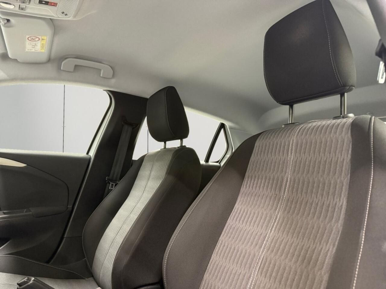 Opel CORSA 1.2 Edition - Camera, Carplay, Cruise