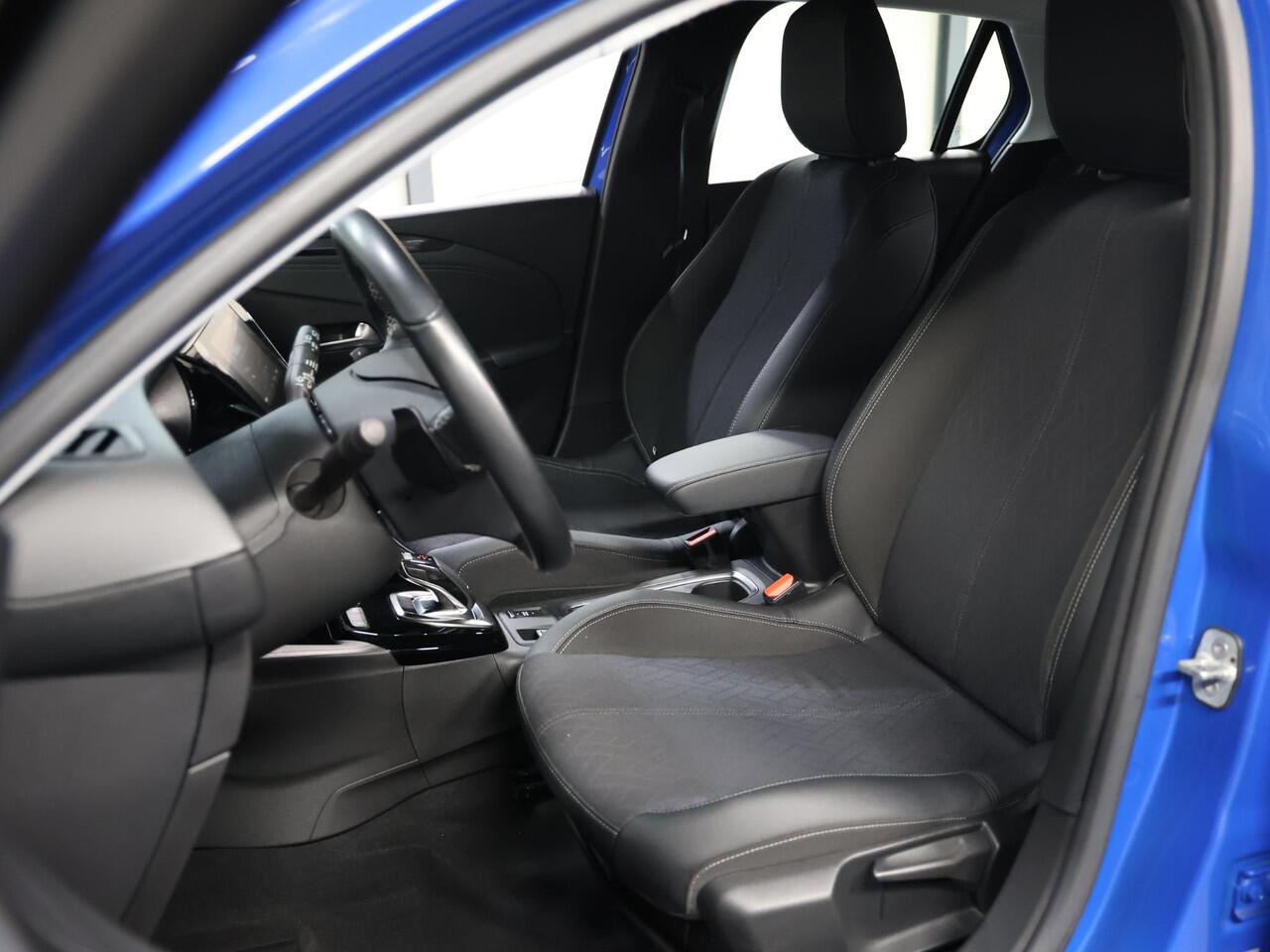 Opel CORSA 100PK Elegance | 1ste eigenaar | Trekhaak | LEER/Stof | Armsteun | AppleCarPlay/Android | AUTOMAAT | Airco | Cruise Control | Isofix | DAB Radio | LM Velgen |