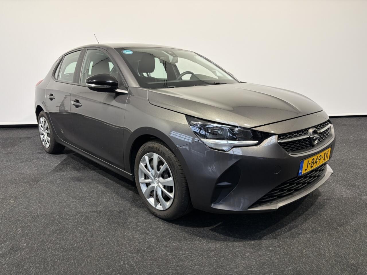 Opel CORSA 1.2 Edition 100 PK Full navigation Car play Cruise control Airco